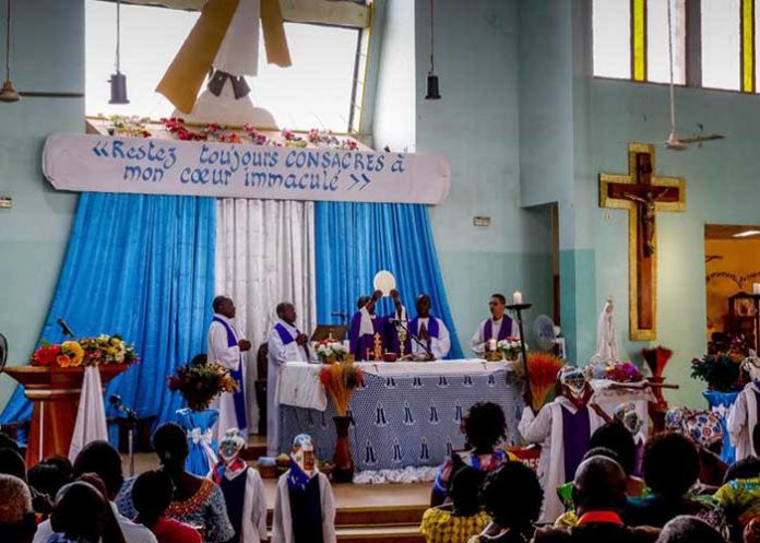 catolicos burkina faso