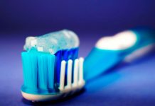 Crean un cepillo de dientes «inteligente» para perfeccionar la limpieza bucal cepillo
