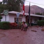 Desbordamiento de ríos en el norte de Chile deja un muerto chile