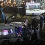 Un autobús con 54 ocupantes se vuelca en una autovía en el sur de China