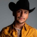 Christian Nodal revela lo más íntimo de sus canciones en el álbum ¡Ayayay! musica