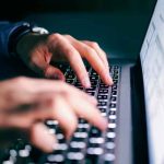 Profesor de universidad canadiense continúa ‘dando clases’ a pesar de haber muerto canada