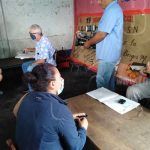 Comerciantes y compradores del Oriental atendidos por clínica móvil nicaragua