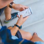 Francia prohíbe uso de celulares en las escuelas francia