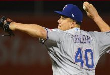 Doble de Lowrie impulsa a Atléticos, empaña debut de Colón Bartolo colon