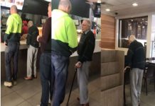 Facebook: Hombre le paga la comida a un anciano y su acto se viraliza australia
