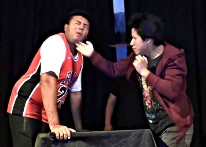 concurso-de-cachetadas-en-peru peru