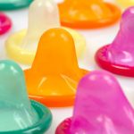 Médico argentino: «El condón no evita ni sida ni embarazo» condon