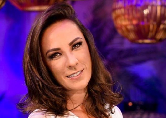 consuelo-duval-_Xx1W6hk mexico