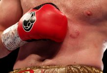 Boxeador muerde a su contrincante tras ir perdiendo reino undios