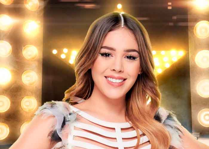 danna-paola-_HAmq1kG musica