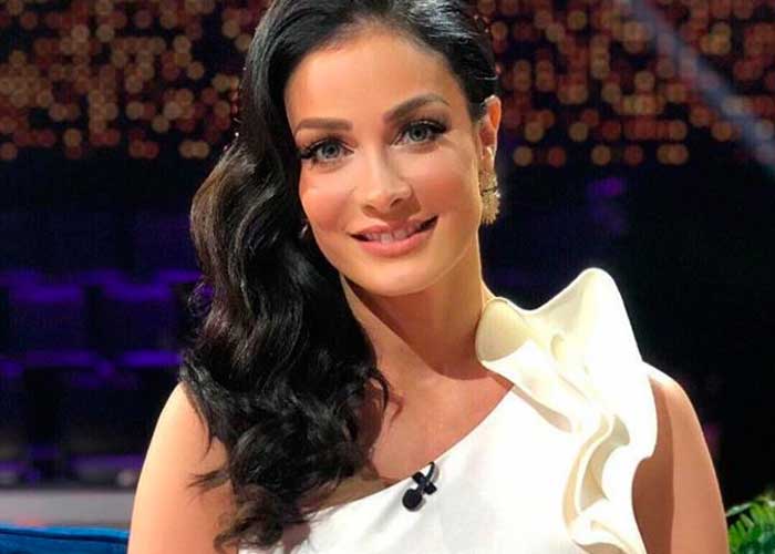 daya_Ta6CcDJ dayanara torres