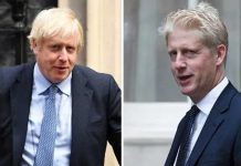 Dimite a sus cargos del gobierno hermano de Boris Johnson reino unido