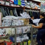Dinamismo en el mercado Roberto Huembes por el regreso a clases nicaragua