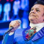 Juan Gabriel reapareció… en forma de piñata mexico