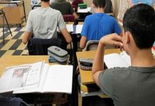 Trasladan a prisión a profesora por tener sexo con un estudiante italia