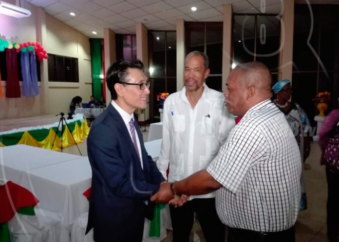 e6_iU9I9H3 bluefields