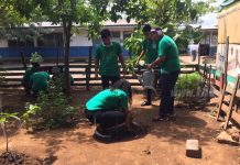 Jornada de limpieza y reforestación en el colegio República de España nicaragua