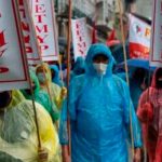 Policía reprime manifestación de trabajadores ecuatorianos ecuador