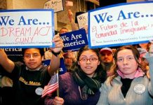 Inmigrantes atacados por Trump aportan grandes ingresos a EE.UU.