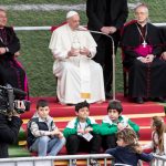 Esto dijo el Papa a niño que preguntó si su padre ateo estaba en el cielo papa francisco