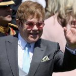 Elton John cantó en la recepción de la Boda Real reino unido