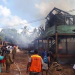 Incendio afecta varias oficinas en el mercado de madera de Bilwi nicaragua