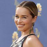 Emilia Clarke rifará cena virtual a cambio de donaciones para el coronavirus cine