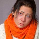 Esto te puede pasar por estrés laboral y dormir poco esto