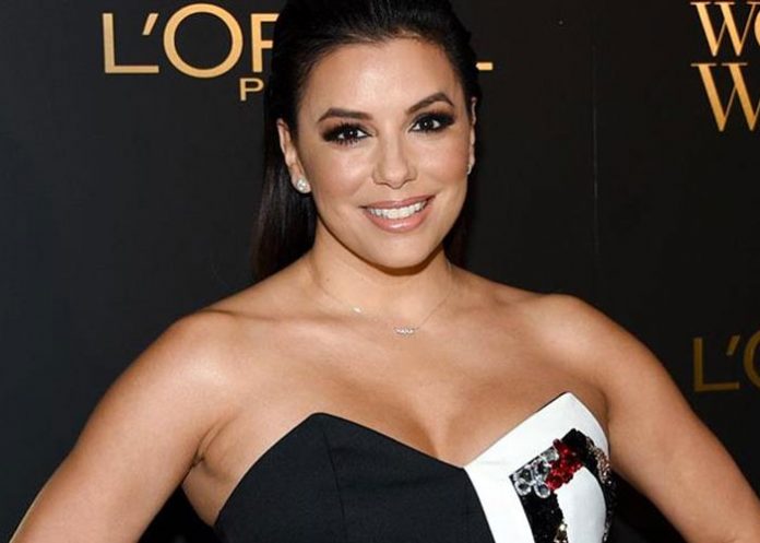 #Womendancingtogetherchallenge