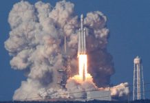 SpaceX lanza el cohete más potente del mundo