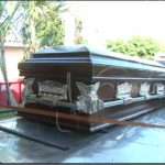 Familia de Fco. Arauz retira cuerpo de medicina legal y proceden a darle cristiana sepultura nicaragua