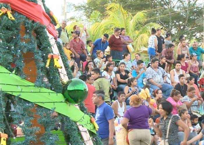 feria-navidad-alcladia nicaragua