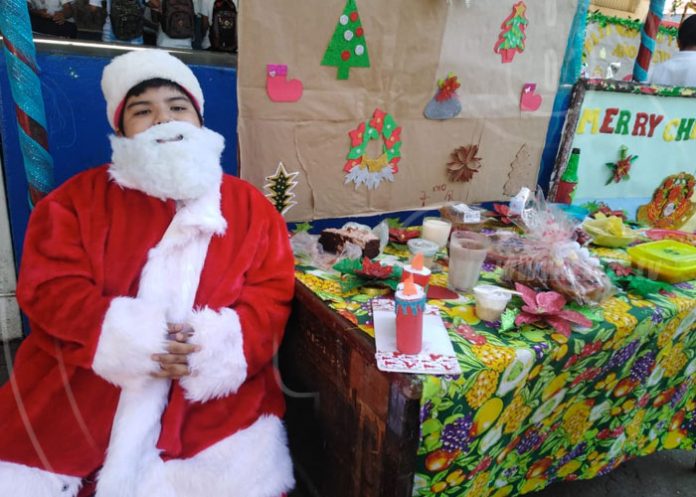 festival-navideno-colegio-2 nicaragua