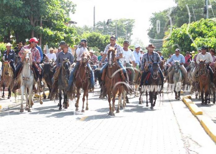 fiestas-patronales-villa-el-carmen-01 nicaragua