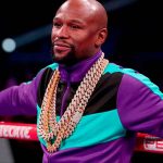 Mayweather regala un reloj con diamantes a su nieto de cinco semanas de nacido instagram