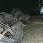 Furgón cargado de sal se vuelca en la carretera Panamericana, tramo Nandaime- Rivas