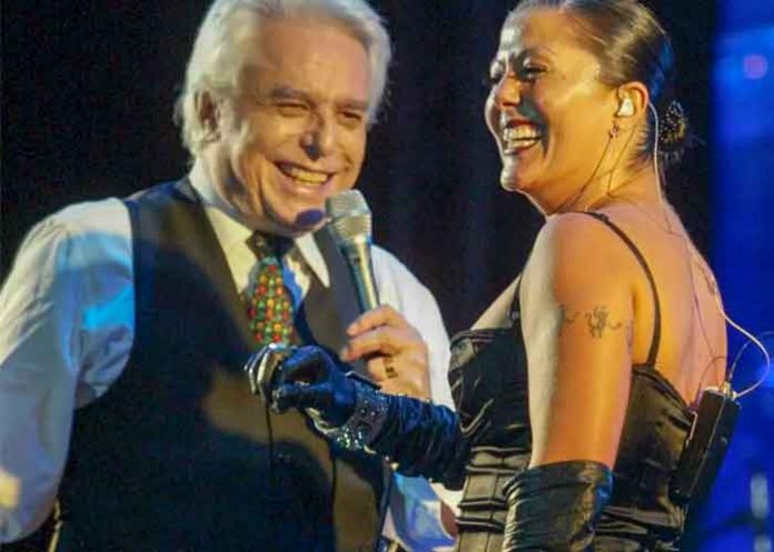 frida-sofia- mexico, video, beso, abuso, alejandra guzman, frida sofia, enrique guzman,