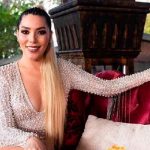 Frida Sofía publica foto en bikini y responde a fan que criticó su ombligo frida sofia