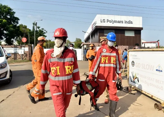 Cifra de muertos por fuga de gas en la India se eleva a once india