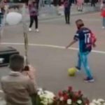 Colombiano muere y llevan su ataúd a jugar el último partido de fútbol viral