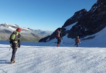 Recuperan cuerpos de alpinistas en la cima más alta de México 59 años después mexico