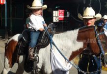 Niños y niñas de Villa El Carmen desfilan en hípica infantil nicaragua