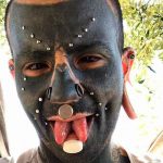 ¡Sorprendente! «Hombre mutante» con lengua partida y multi-tatuajes (FOTOS) italia