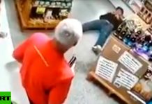 Delincuente intenta robar en una tienda y se lleva un disparo en la espalda delincuente