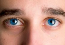 Un gusano devorador de cerebros crece en el ojo de un hombre (FOTO) hombre