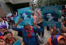 Hondureños exigen justicia a 2 años del homicidio a Cáceres honduras
