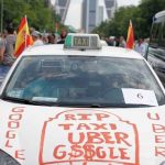 Taxista en huelga resulta herido tras incidente con un vehículo espana