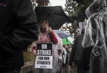 Maestros protestan en Los Ángeles en el cuarto día de huelga estados unidos