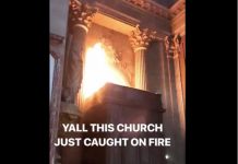 Se registra incendio en histórica iglesia de San Sulpicio en París francia